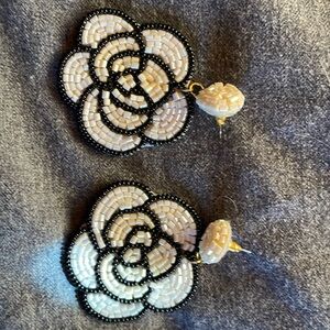 Gorgeous beaded earrings.